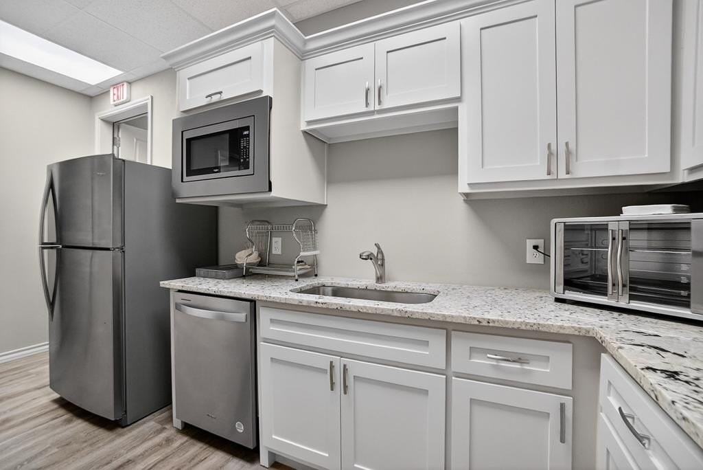 10906 Highway 191 - Photo 4 of 11