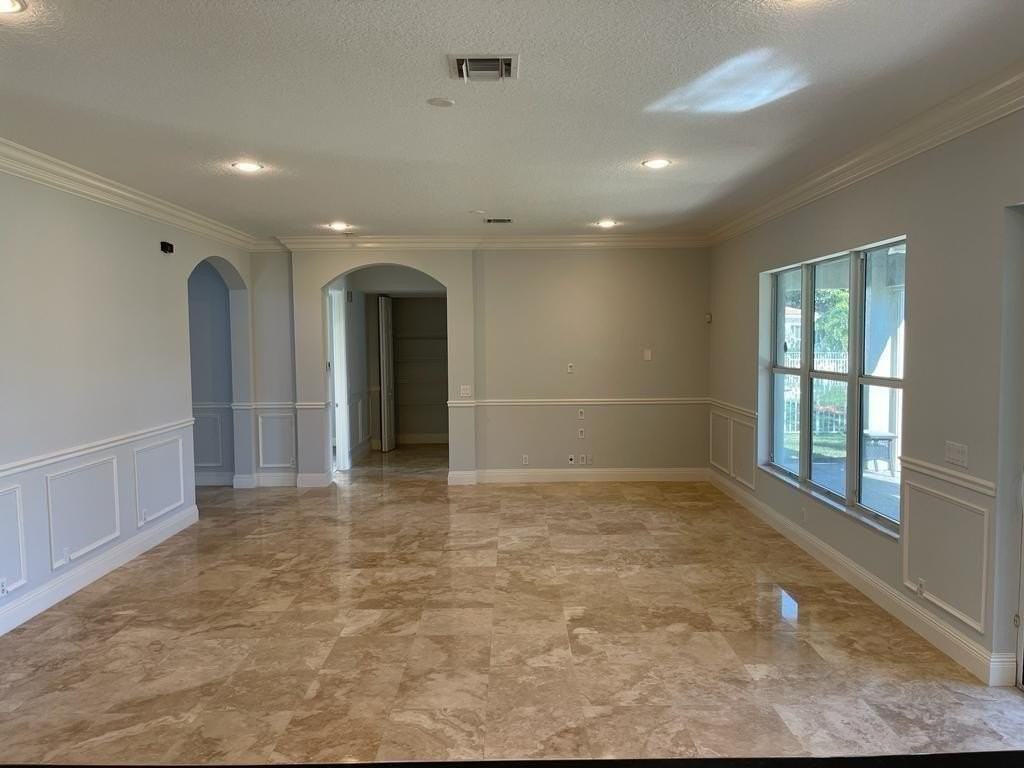 9326 Plantation Estates Dr - Photo 7 of 12