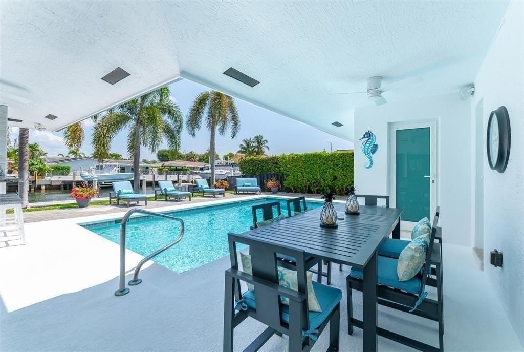 2791 Ne 9th Ct - Photo 4 of 39