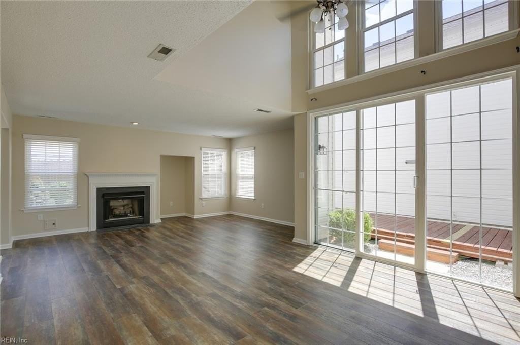 708 Fallcreek Run - Photo 2 of 16