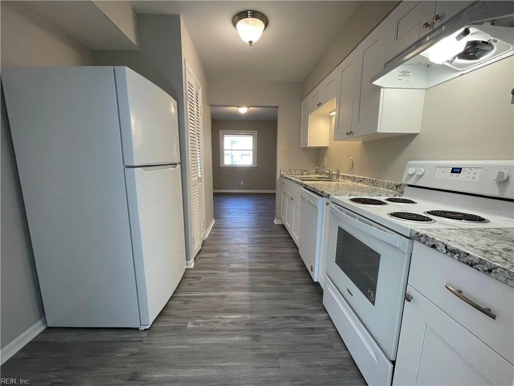 6467 Duquesne Pl - Photo 7 of 24