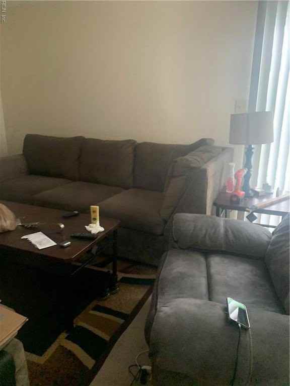 11 Terri Sue Ct - Photo 2 of 3