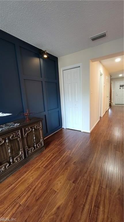 4834 Oldwick Ct - Photo 3 of 37