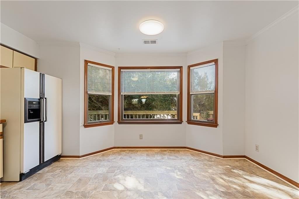 1370 E Ocean View Ave #A - Photo 7 of 34