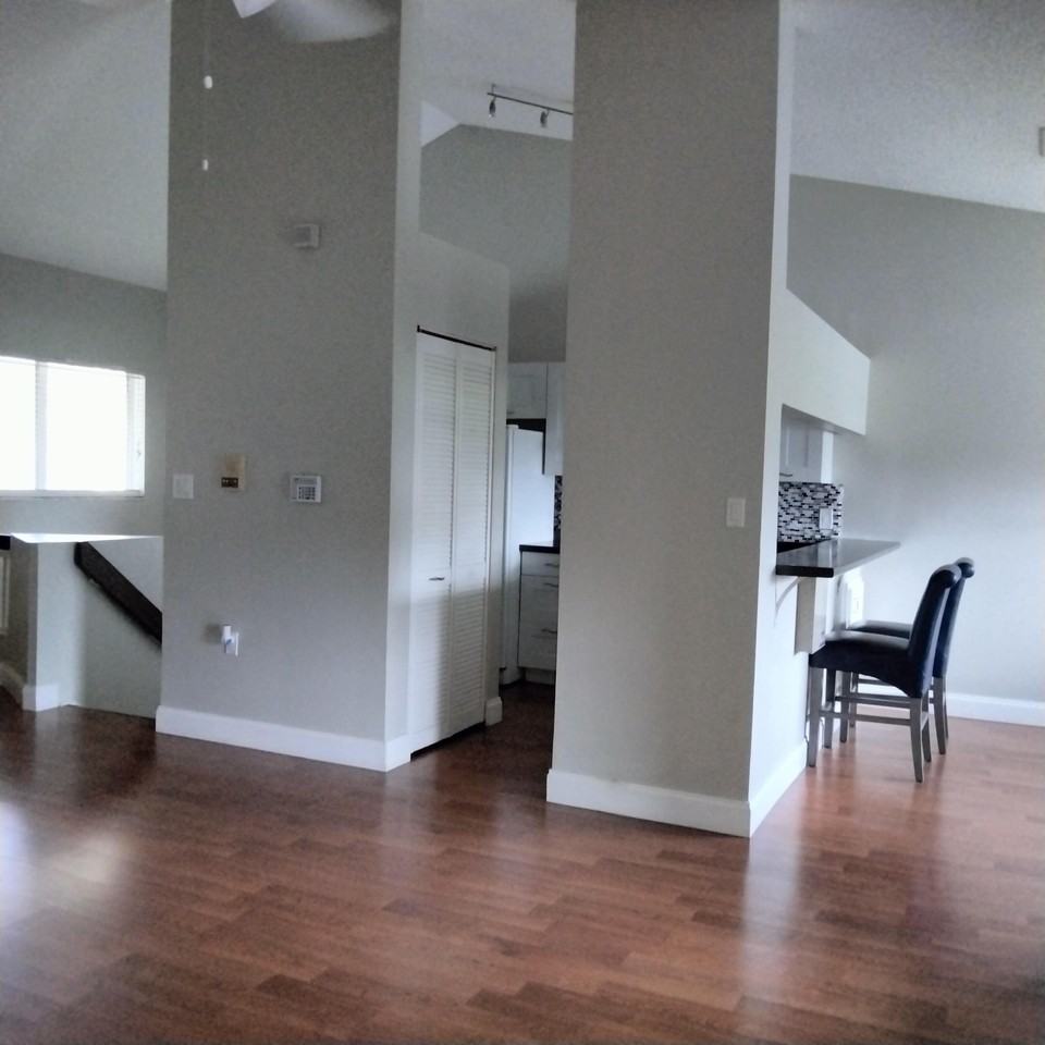 4304 Glenmoor Dr - Photo 5 of 12