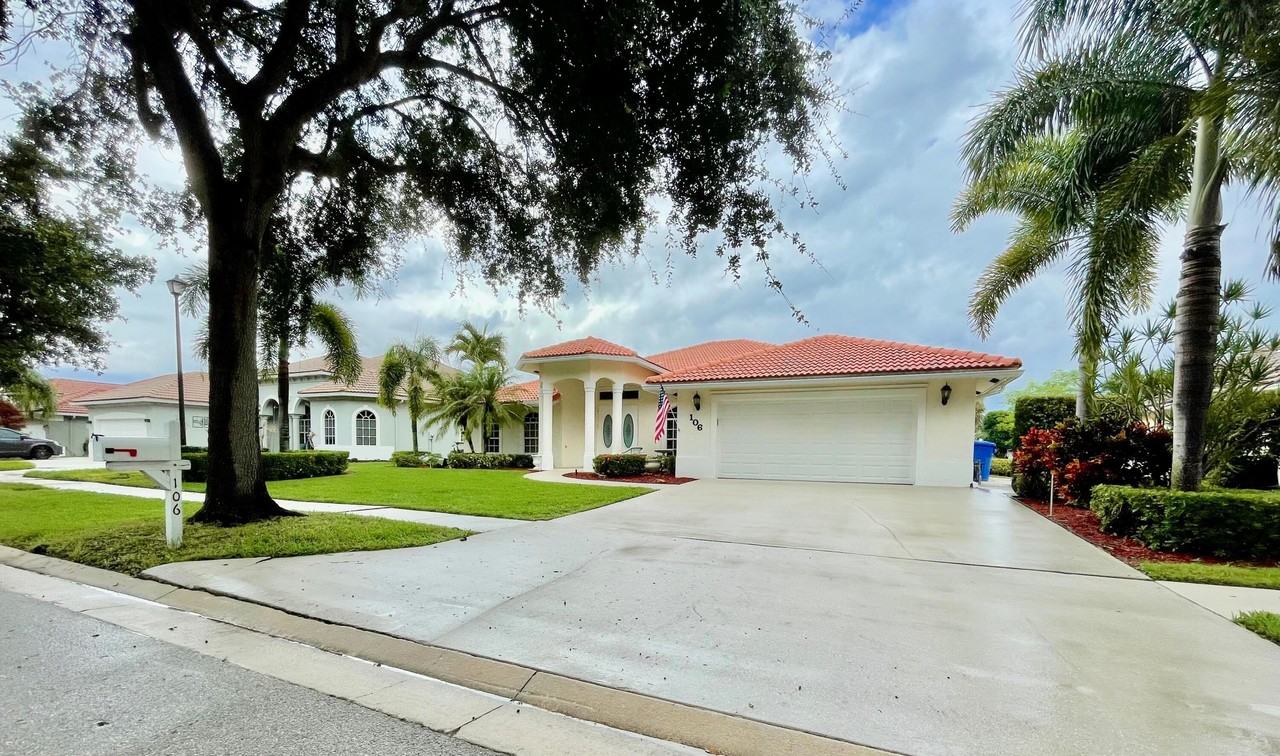 106 Pepper Tree Cres - Photo 4 of 49