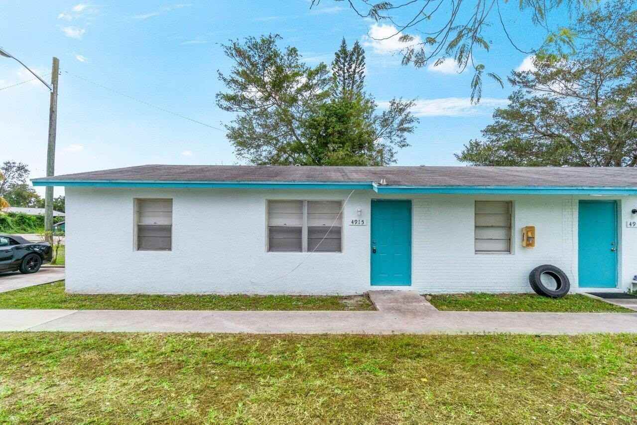 4915 Gulfstream Rd - Photo 2 of 20