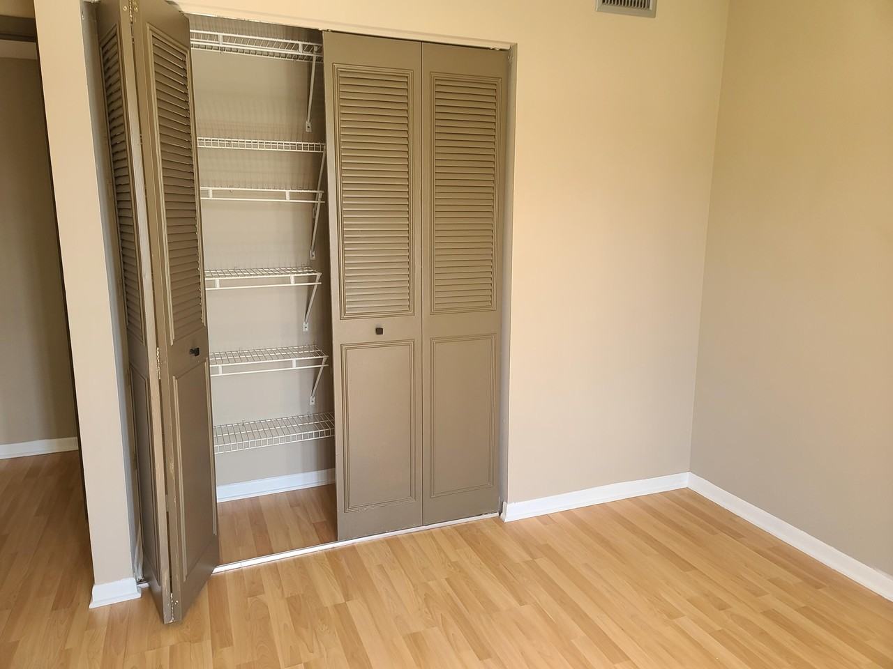 1011 Green Pine Blvd #G2 - Photo 6 of 13