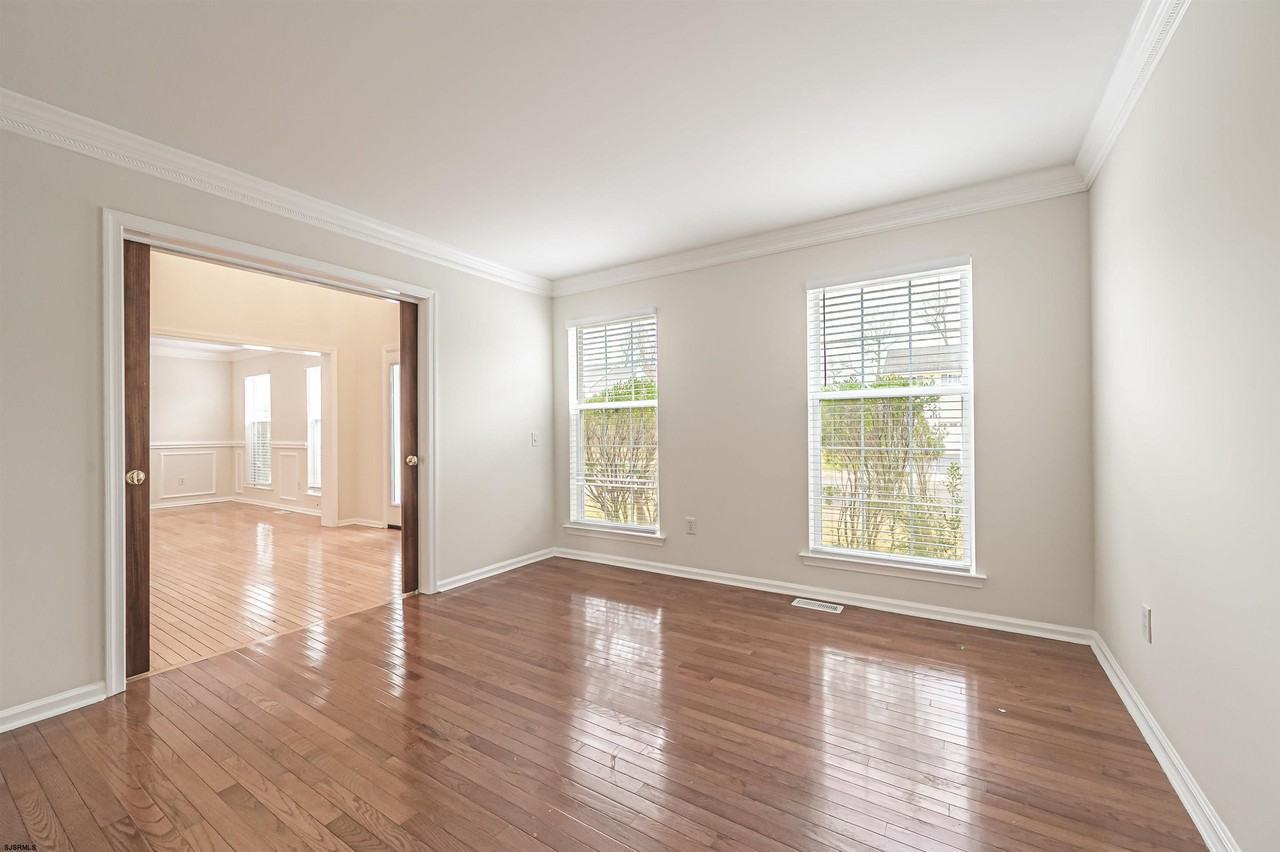 305 Joann Dr - Photo 6 of 16