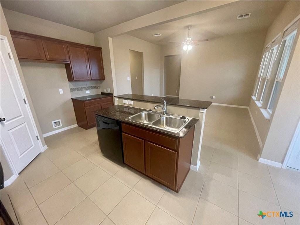 7305 Buffalo Grass Dr - Photo 4 of 16