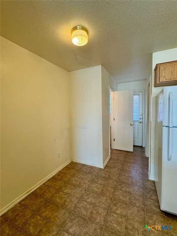 4301 Alan Kent Dr Apt B #B - Photo 4 of 12