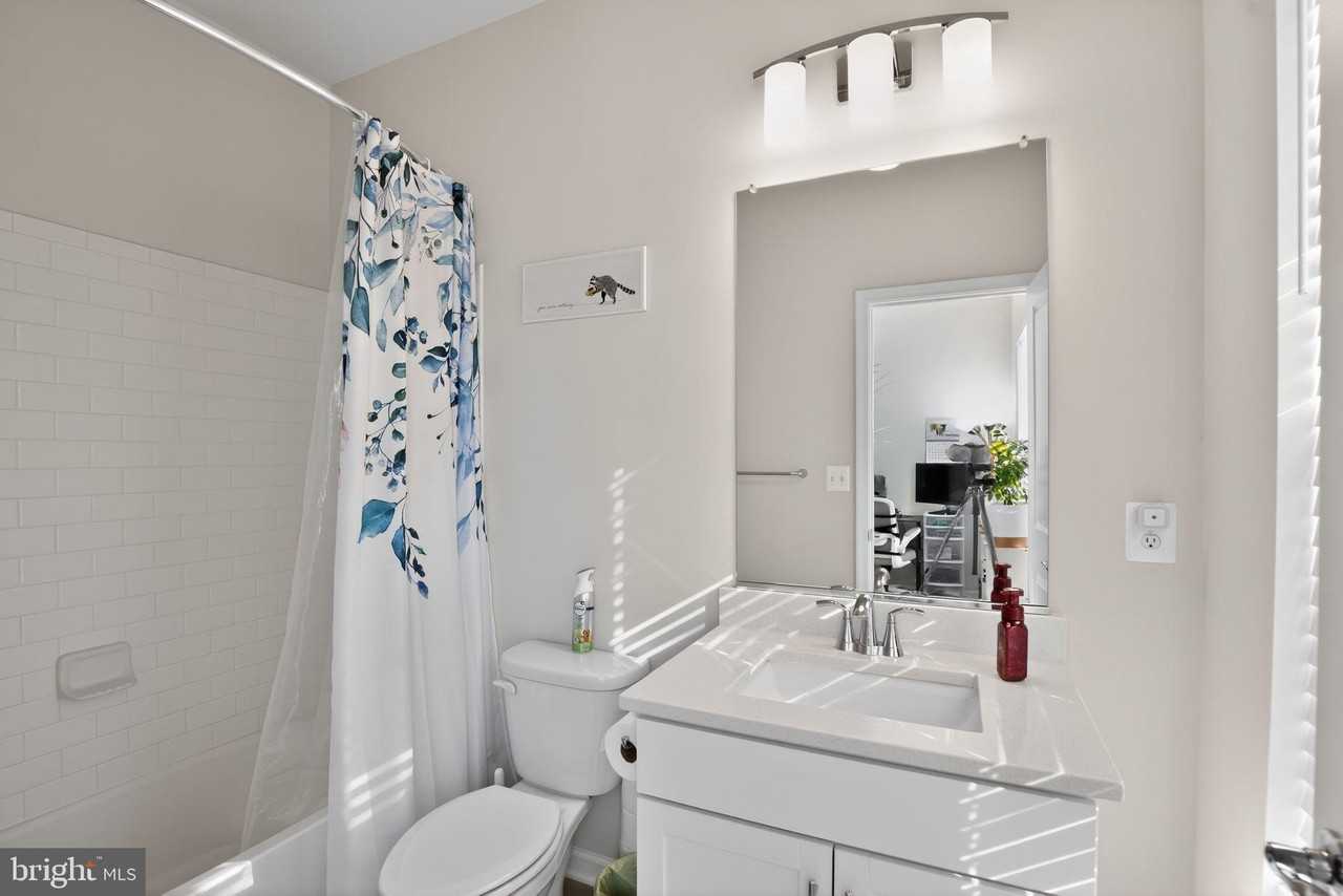 299 Freshet Ln - Photo 3 of 33