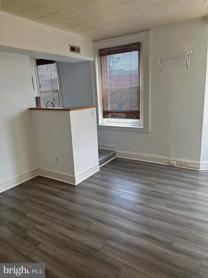 2202 N Charles St #3F - Photo 3 of 10