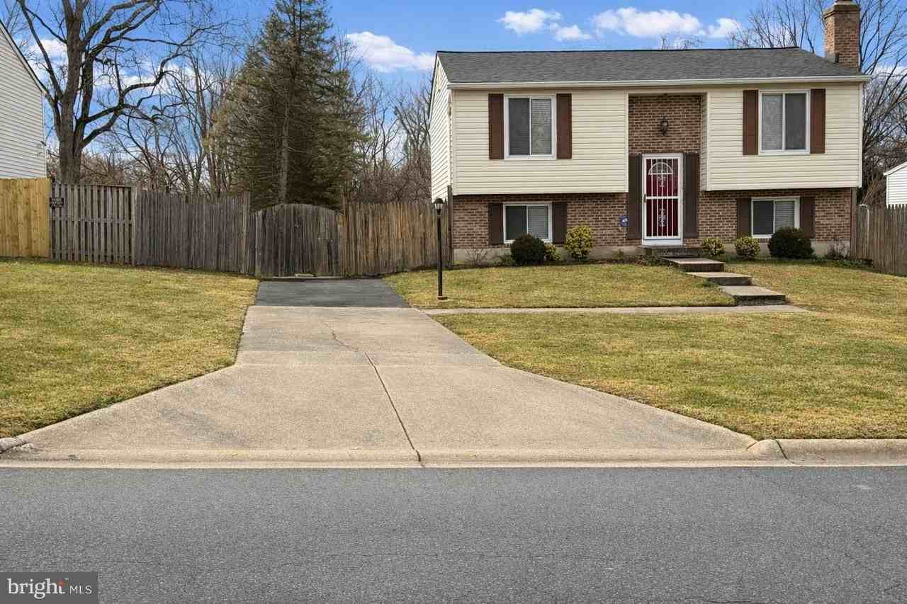 7847 Mineral Springs Dr - Photo 2 of 30