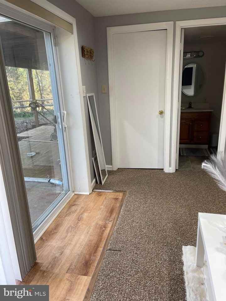 1202 Rosemere Ave - Photo 6 of 20