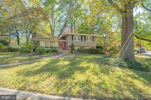 featured image of 1006 Strout St