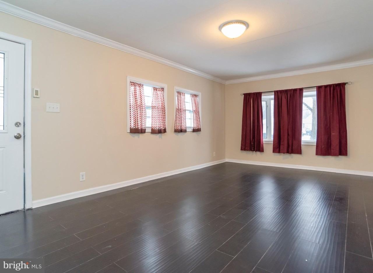 438 Andover Rd - Photo 3 of 41