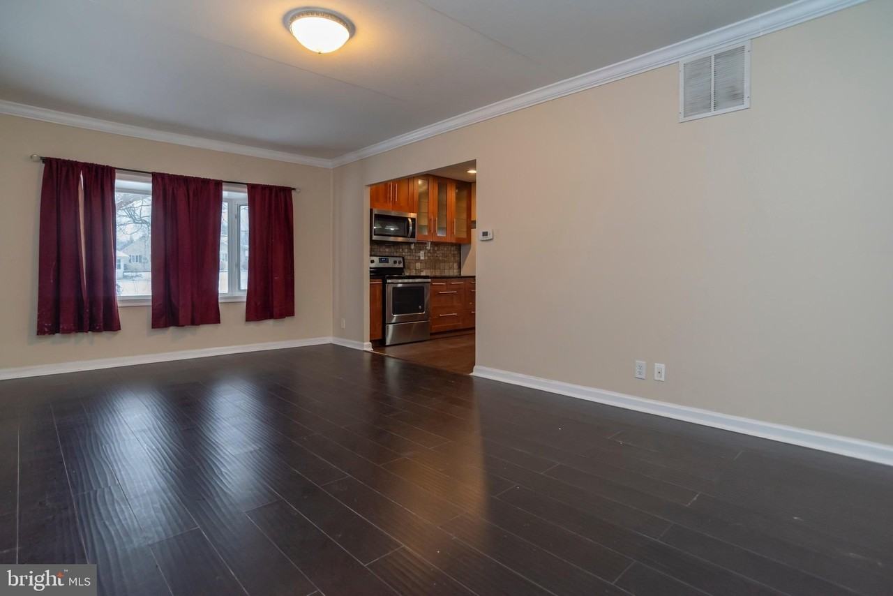 438 Andover Rd - Photo 4 of 41