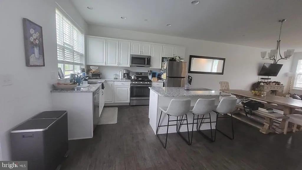 553 Brook Shire Ct - Photo 5 of 17