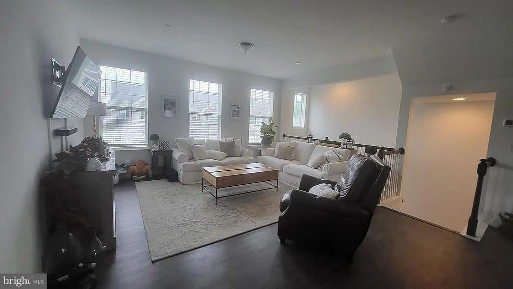 553 Brook Shire Ct - Photo 6 of 17