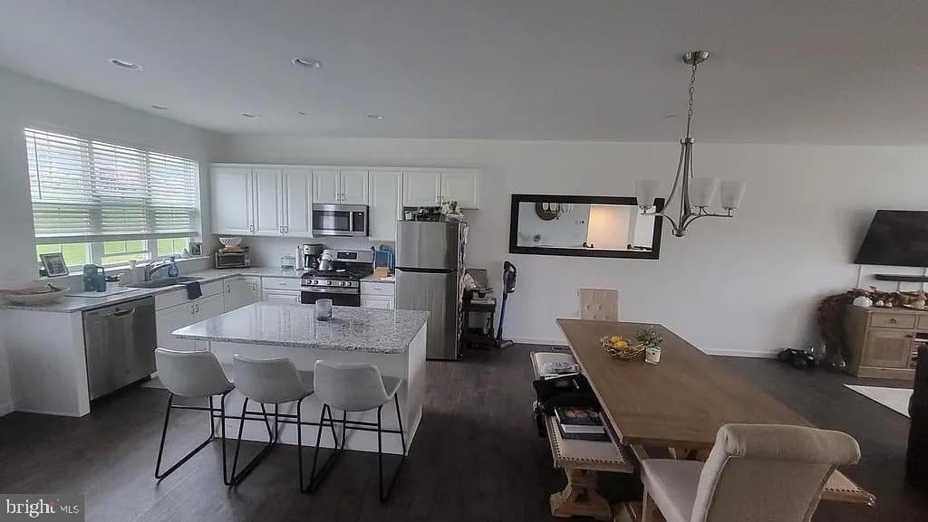 553 Brook Shire Ct - Photo 7 of 17