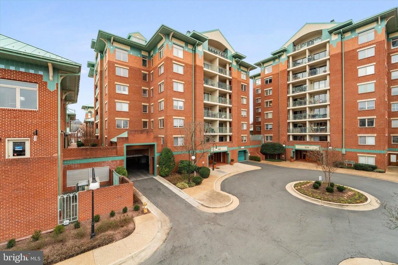 545 E Braddock Rd Apt 602 #602 - Photo 2 of 41