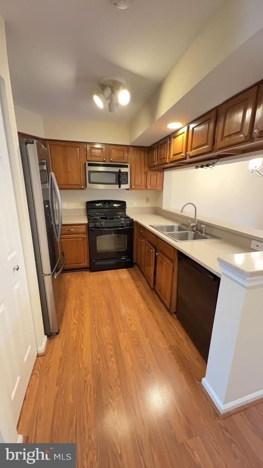 6610 Cypress Point Rd - Photo 6 of 27