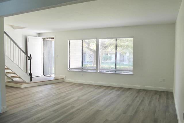 2746 Via Tulipan - Photo 3 of 20