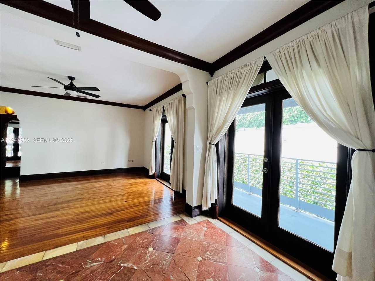 1470 Lincoln Ter #4 - Photo 5 of 25