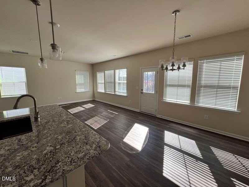 347 Glen Clova Dr - Photo 5 of 20