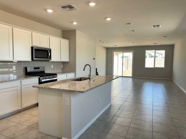 35300 W La Paz St - Photo 4 of 30