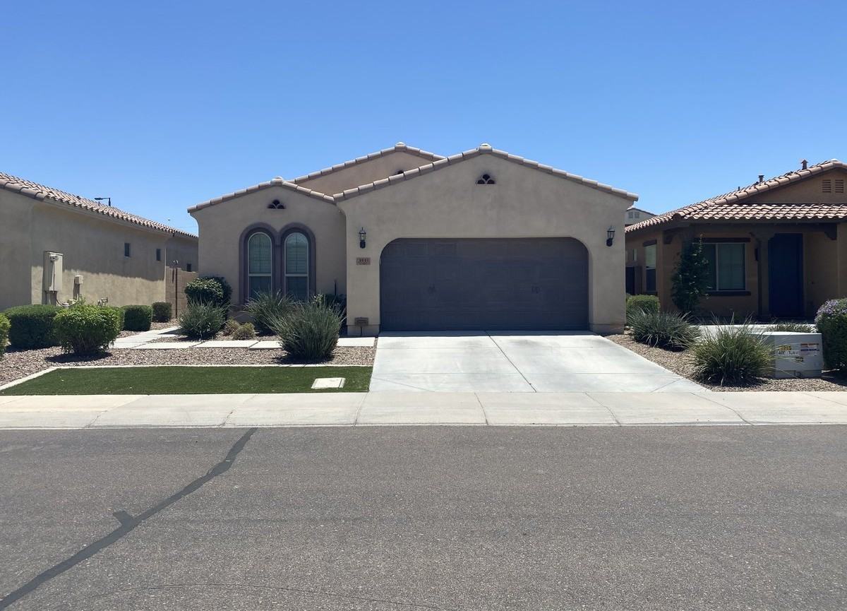 3533 S Washington St - Photo 2 of 32