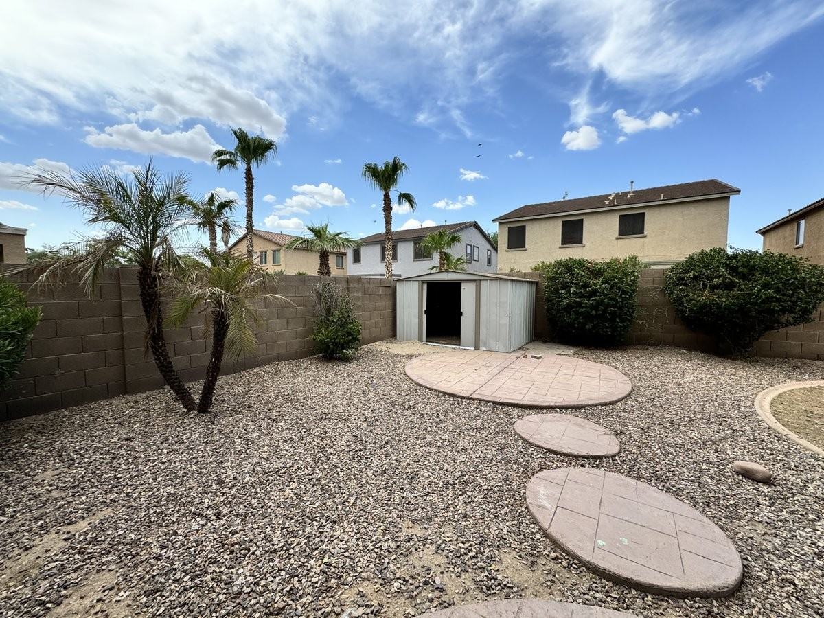 43658 W Caven Dr - Photo 6 of 50