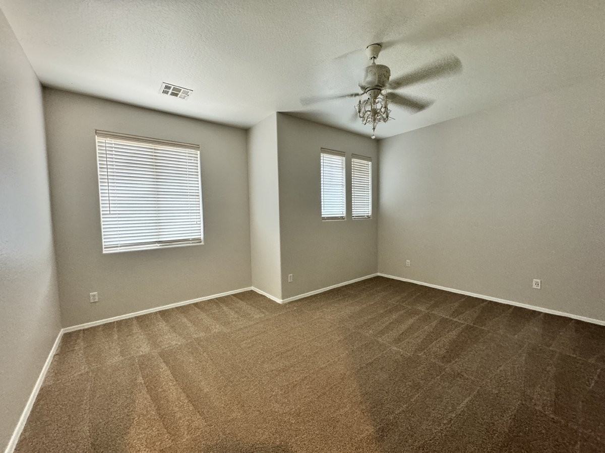 43658 W Caven Dr - Photo 7 of 50