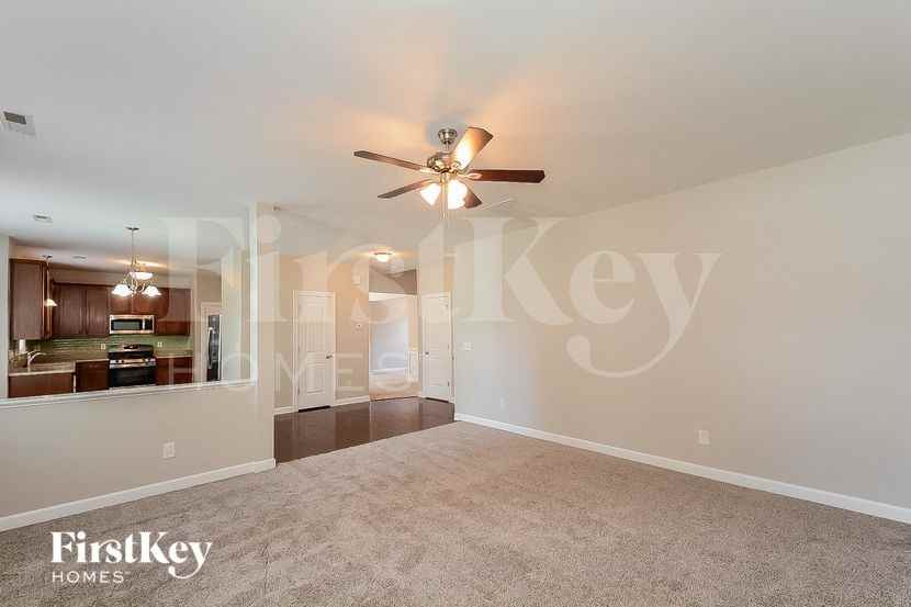 215 Buck Johnson St - Photo 5 of 15