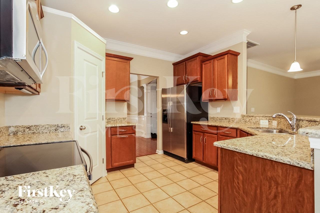 105 Marquette Dr - Photo 6 of 14