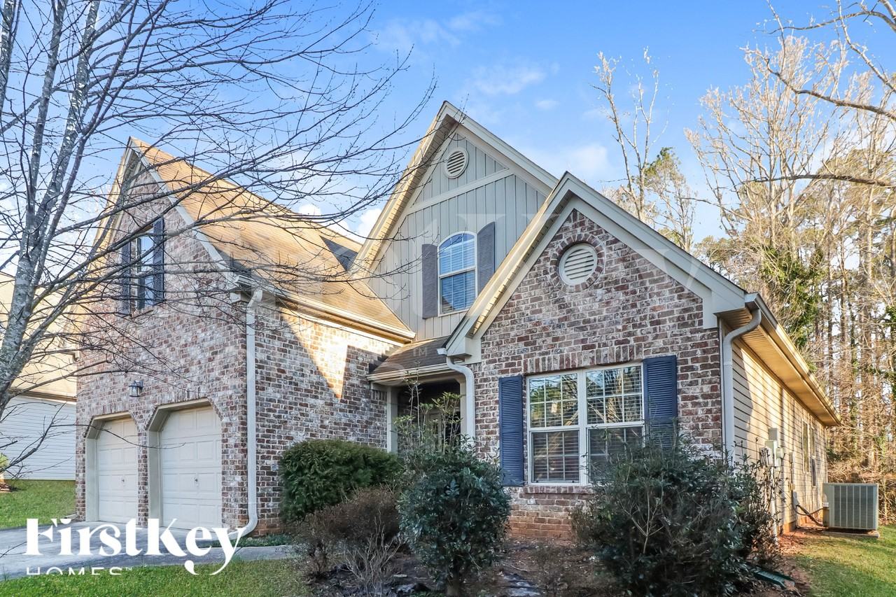 2432 Wingfield Dr - Photo 2 of 18