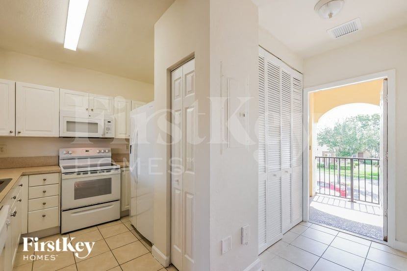 1490 Neroad #205 - Photo 3 of 16