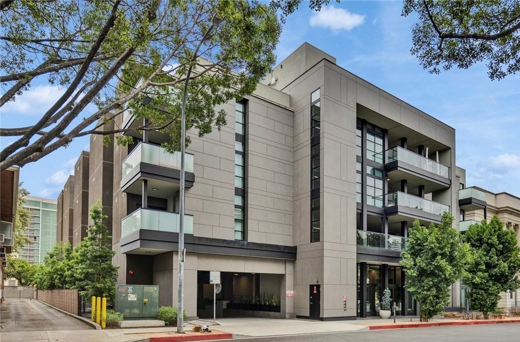 178 S Euclid Ave - Photo 5 of 12