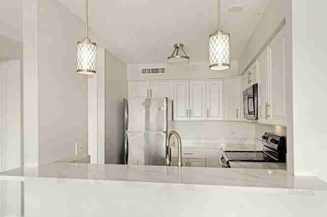 50 S Common St - Photo 3 of 14