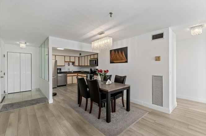 376 Ocean View Ave - Photo 7 of 13