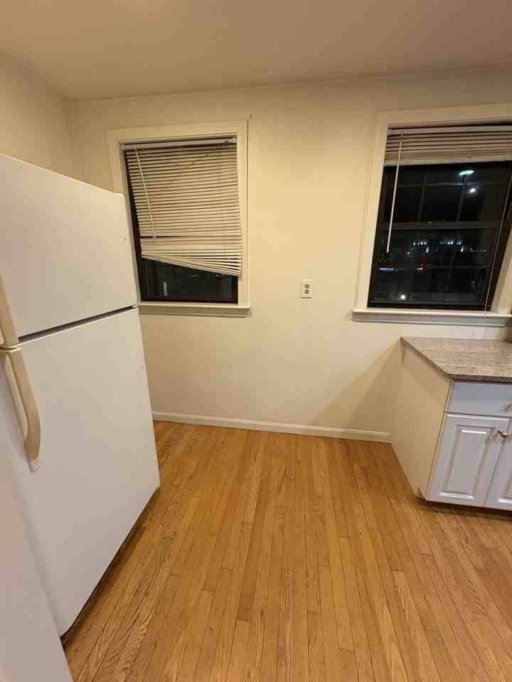 76 Hudson St #3 - Photo 2 of 10