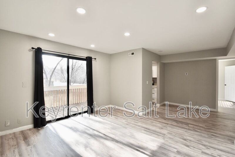 1288 E Ridge Meadow Ln #7C - Photo 3 of 18