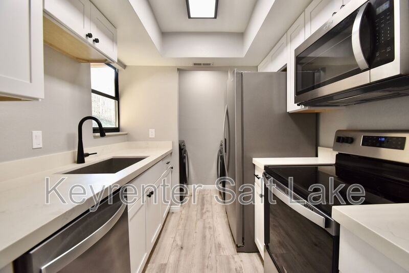 1288 E Ridge Meadow Ln #7C - Photo 4 of 18