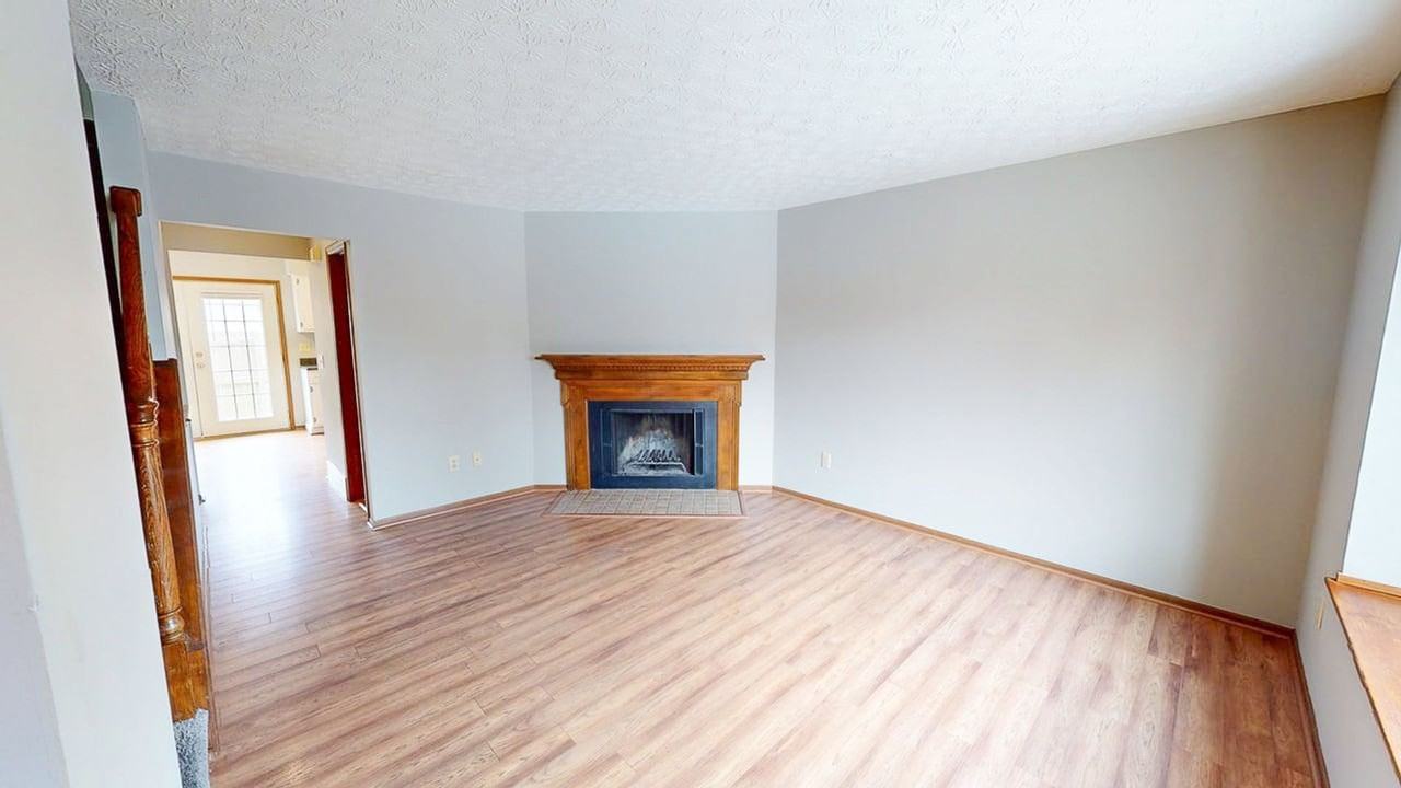 6468 Cranston Way - Photo 2 of 28