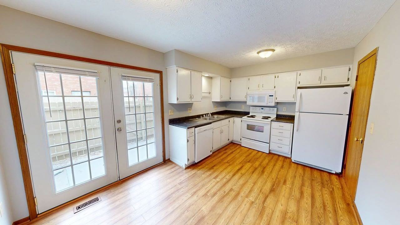 6468 Cranston Way - Photo 6 of 28