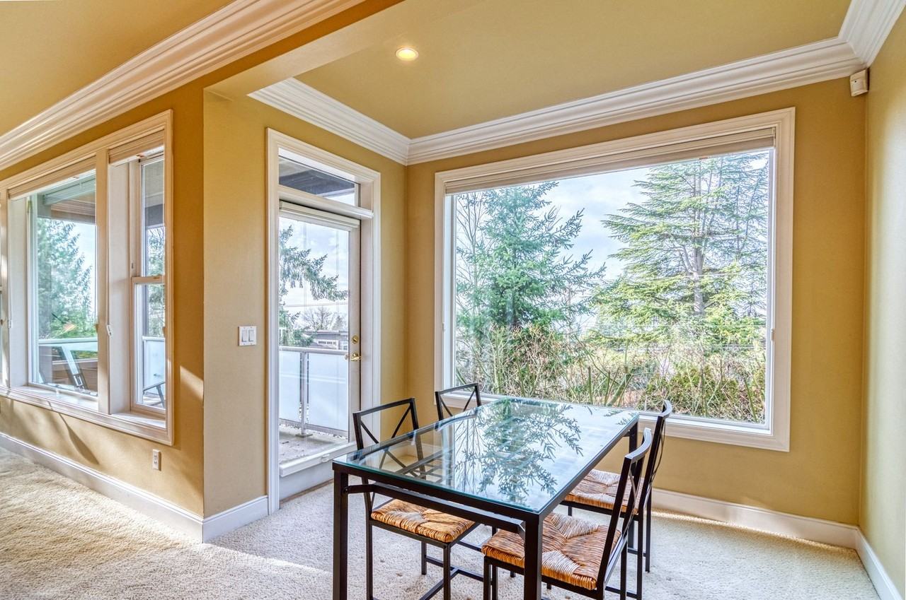 11301 Ne 68th St - Photo 4 of 15