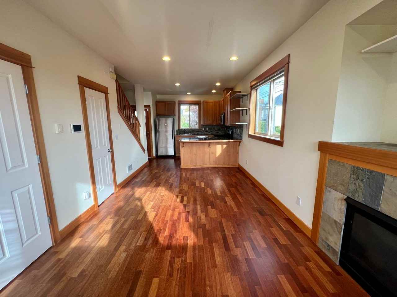 2300 14th Ave S #B - Photo 2 of 16