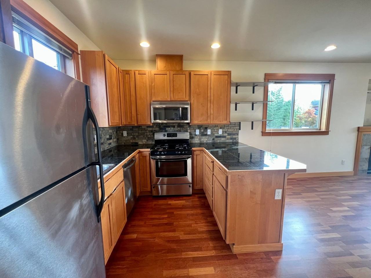 2300 14th Ave S #B - Photo 5 of 16