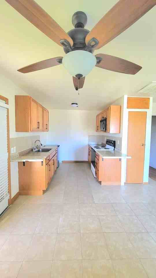 1130 E Gamebird Rd - Photo 7 of 20